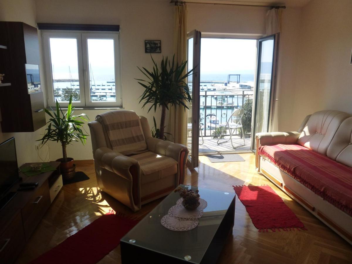 Apartment Monika Novi Vinodolski